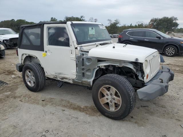 1J4FA24199L723003 - 2009 JEEP WRANGLER X WHITE photo 4