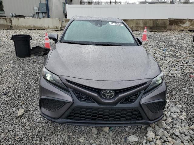 4T1G11BKXPU086366 - 2023 TOYOTA CAMRY SE NIGHT SHADE GRAY photo 5