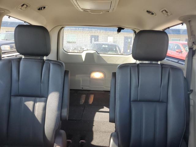 2C4RC1CG7ER224375 - 2014 CHRYSLER TOWN & COU TOURING L RED photo 10