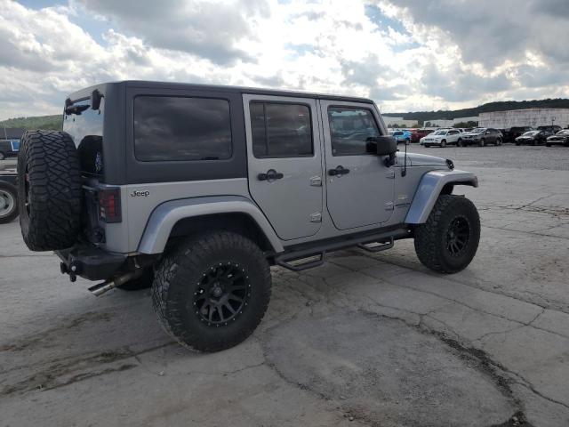 1C4BJWEG6DL665939 - 2013 JEEP WRANGLER U SAHARA ვერცხლისფერი ფოტო 3