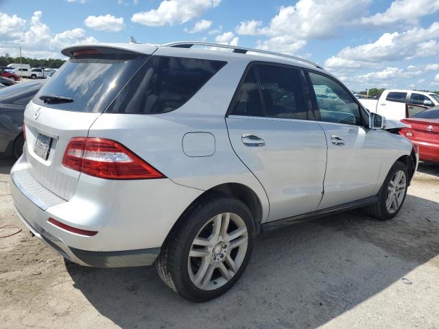 4JGDA5JB5EA396726 - 2014 MERCEDES-BENZ ML 350 SILVER photo 3