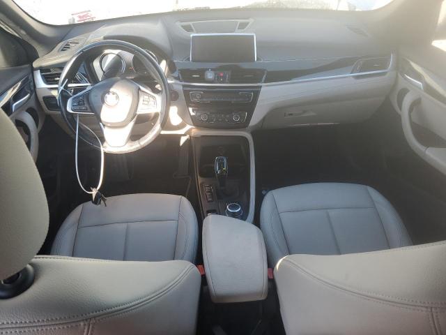 WBXJG9C00M5T75687 - 2021 BMW X1 XDRIVE28I WHITE photo 8