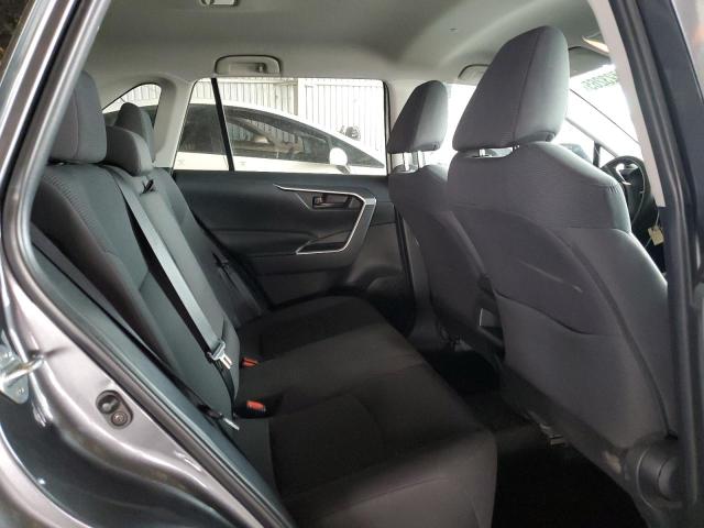 2T3K1RFV9KC014315 - 2019 TOYOTA RAV4 LE ნაცრისფერი ფოტო 11