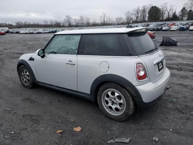 WMWSU3C5XDT371691 - 2013 MINI COOPER SILVER photo 2