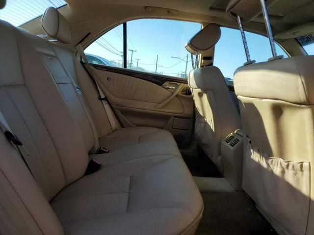 WDBJF65J7YB019974 - 2000 MERCEDES-BENZ E 320 金色 照片 10