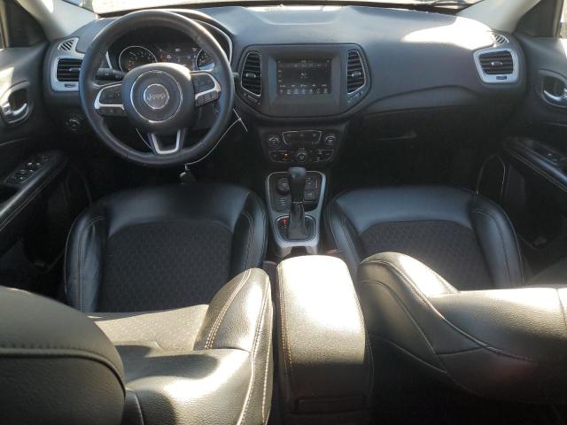 3C4NJDBB2KT592628 - 2019 JEEP COMPASS LATITUDE Silber Foto 8