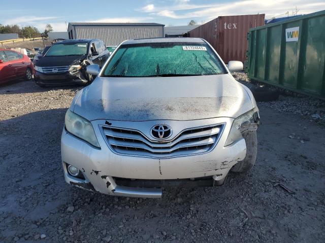 4T1BK3EK7BU626246 - 2011 TOYOTA CAMRY SE SILVER photo 5