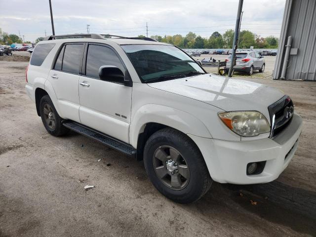 JTEBU14R670113324 - 2007 TOYOTA 4RUNNER SR5 თეთრი ფოტო 4