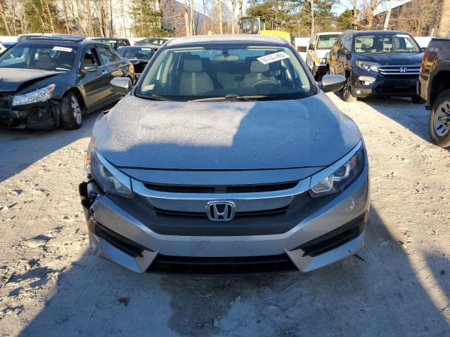 2HGFC2F73JH533069 - 2018 HONDA CIVIC EX SILVER photo 5