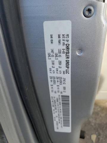 2A4RR5D16AR120982 - 2010 CHRYSLER TOWN & COU TOURING SILVER photo 13