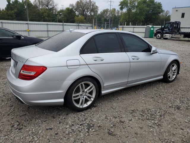WDDGF8ABXDG139728 - 2013 MERCEDES-BENZ C 300 4MATIC SILVER photo 3