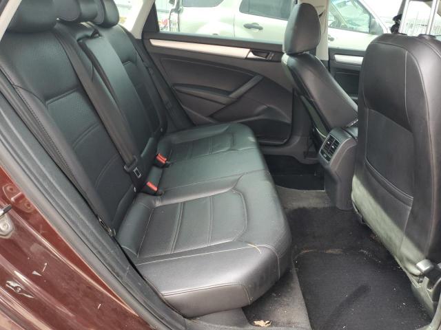 1VWBH7A32DC068031 - 2013 VOLKSWAGEN PASSAT SE Marron photo 10