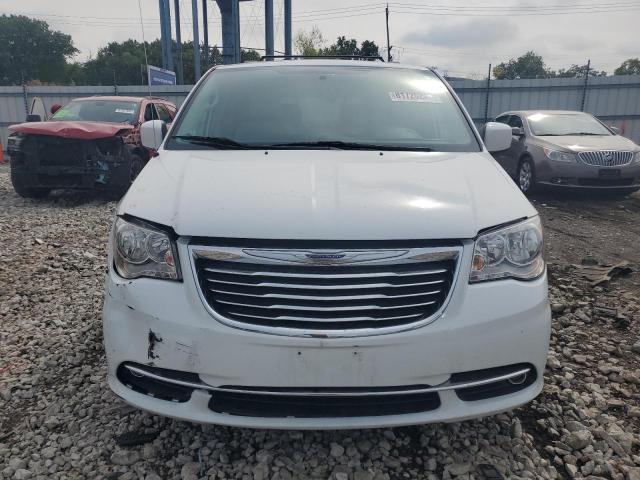 2C4RC1BG3GR133365 - 2016 CHRYSLER TOWN & COU TOURING WHITE photo 5