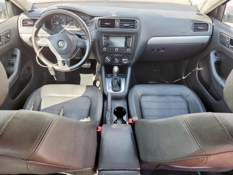 3VWLX7AJ8BM006019 - 2011 VOLKSWAGEN JETTA SEL SILVER photo 8