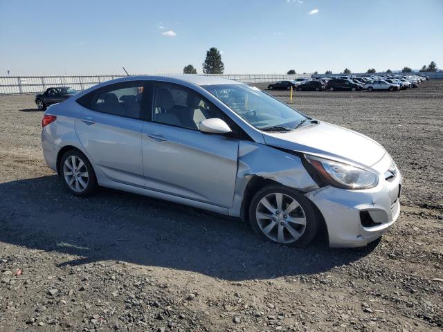 KMHCU4AE0CU168863 - 2012 HYUNDAI ACCENT GLS 银色 照片 4