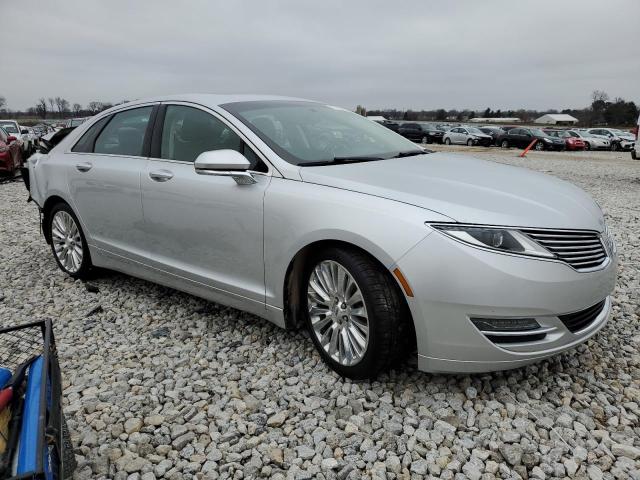 3LN6L2GK3FR610385 - 2015 LINCOLN MKZ SILVER photo 4