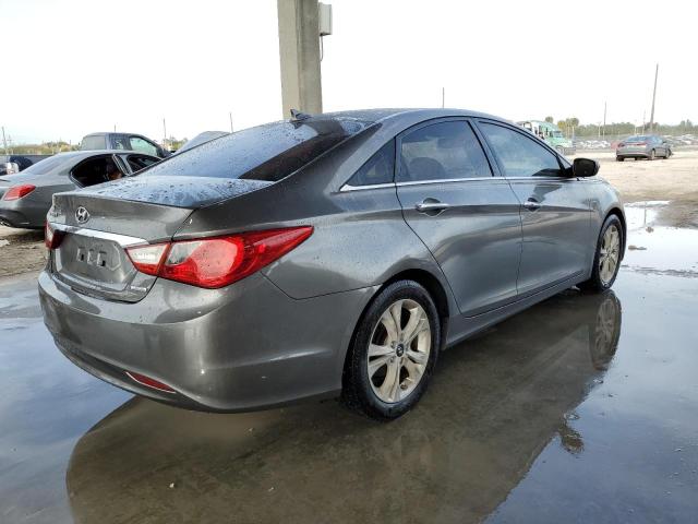 5NPEC4AC4DH548685 - 2013 HYUNDAI SONATA SE SILVER photo 3