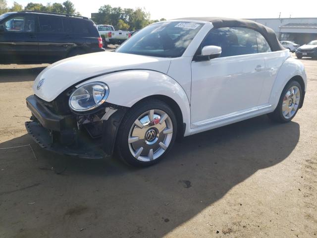 2013 VOLKSWAGEN BEETLE, 