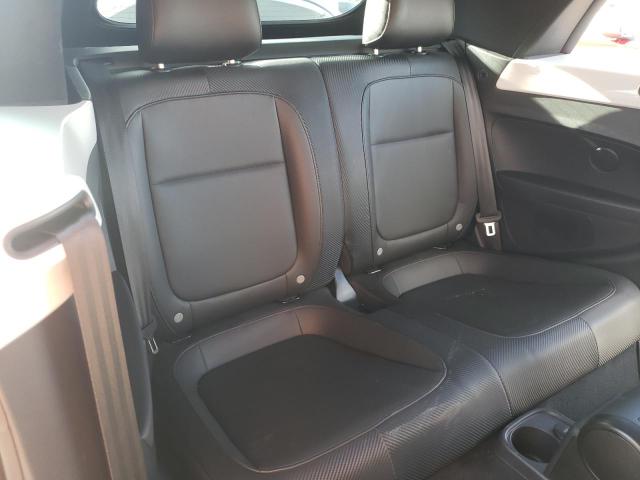 3VW5P7ATXDM805653 - 2013 VOLKSWAGEN BEETLE 白色 照片 10