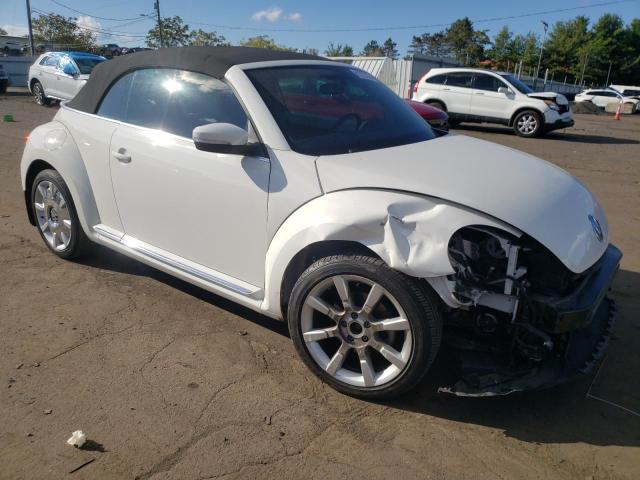 3VW5P7ATXDM805653 - 2013 VOLKSWAGEN BEETLE 白色 照片 4