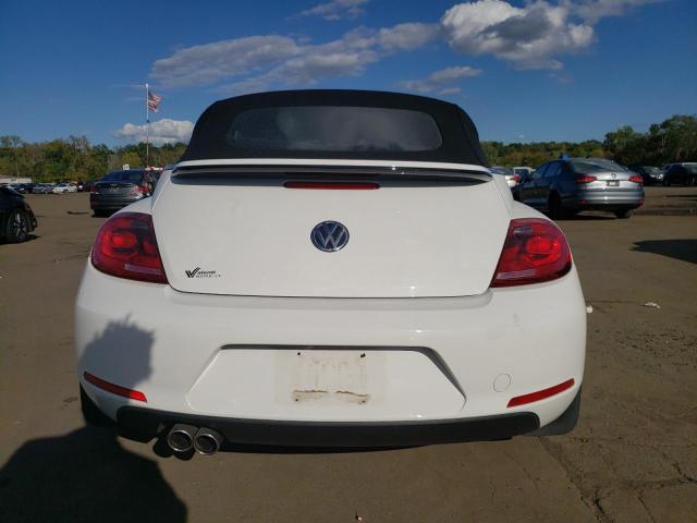 3VW5P7ATXDM805653 - 2013 VOLKSWAGEN BEETLE 白色 照片 6