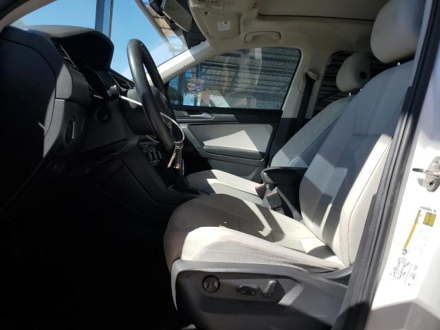 3VV3B7AX5LM122917 - 2020 VOLKSWAGEN TIGUAN SE أبيض صورة 7