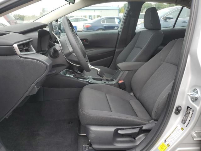5YFB4MDE5PP072676 - 2023 TOYOTA COROLLA LE SILVER photo 7