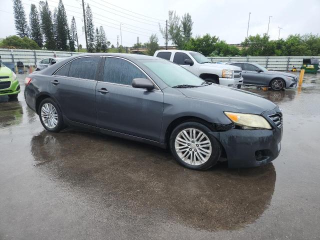 4T1BF3EK4AU044429 - 2010 TOYOTA CAMRY BASE GRAY photo 4