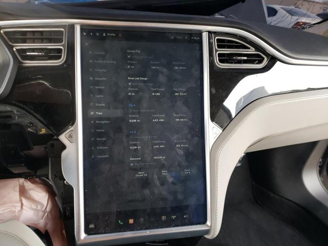 5YJSA1E25FF108744 - 2015 TESLA MODEL S GRAY photo 9