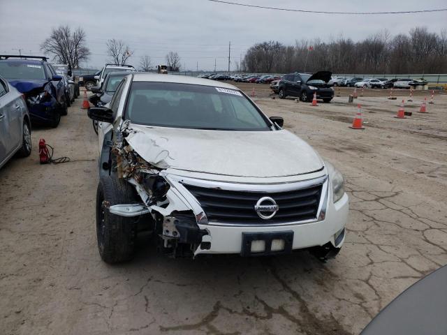 1N4AL3AP4DC915663 - 2013 NISSAN ALTIMA 2.5 WHITE photo 5