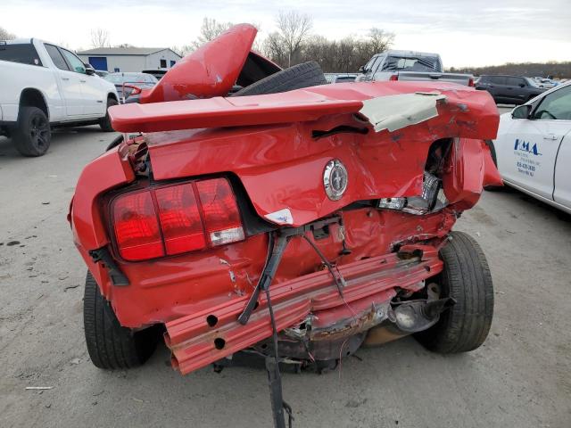 1ZVHT84N185193690 - 2008 FORD MUSTANG RED photo 6