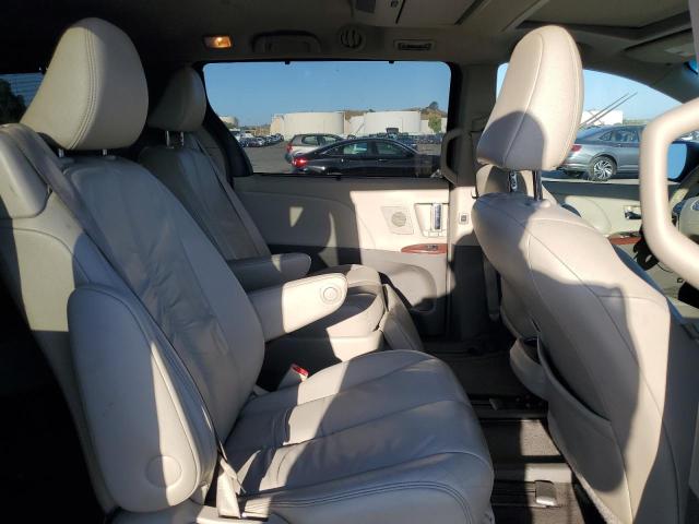 5TDDK3DC5BS004255 - 2011 TOYOTA SIENNA XLE Grau Foto 11