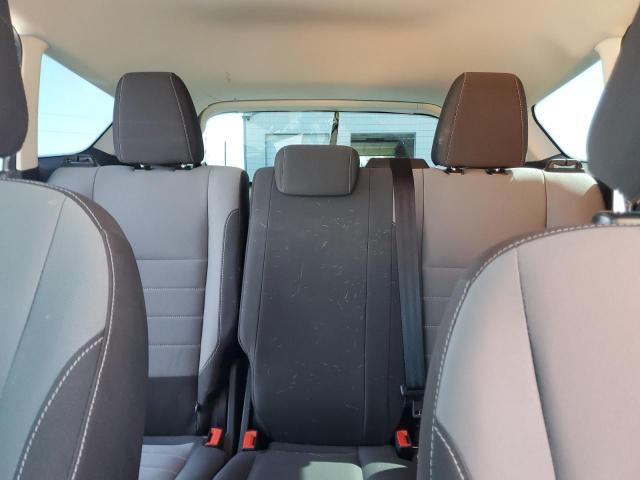 1FMCU0F78JUB20561 - 2018 FORD ESCAPE S فضي صورة 10