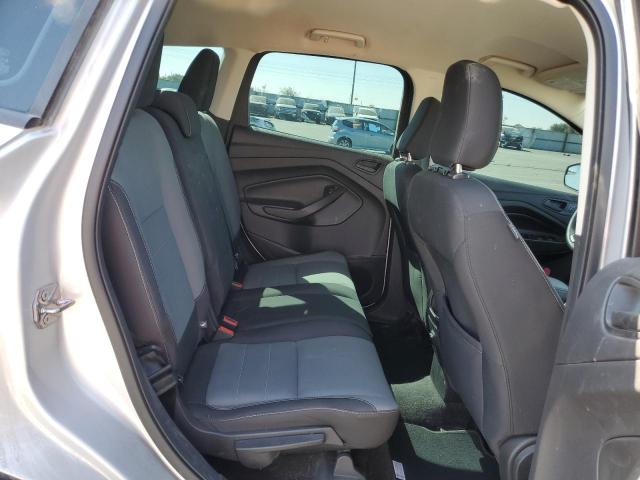 1FMCU0F78JUB20561 - 2018 FORD ESCAPE S فضي صورة 11