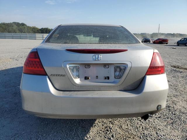 1HGCM56376A032285 - 2006 HONDA ACCORD SE SILVER photo 6
