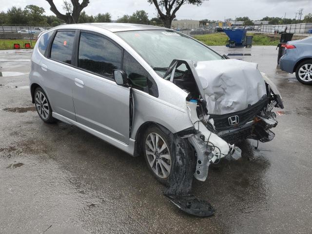 JHMGE8H59DC074504 - 2013 HONDA FIT SPORT Argent photo 4