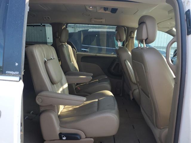 2C4RC1CG5ER195541 - 2014 CHRYSLER TOWN & COU TOURING L WHITE photo 11