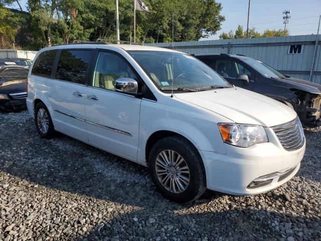 2C4RC1CG5ER195541 - 2014 CHRYSLER TOWN & COU TOURING L WHITE photo 4