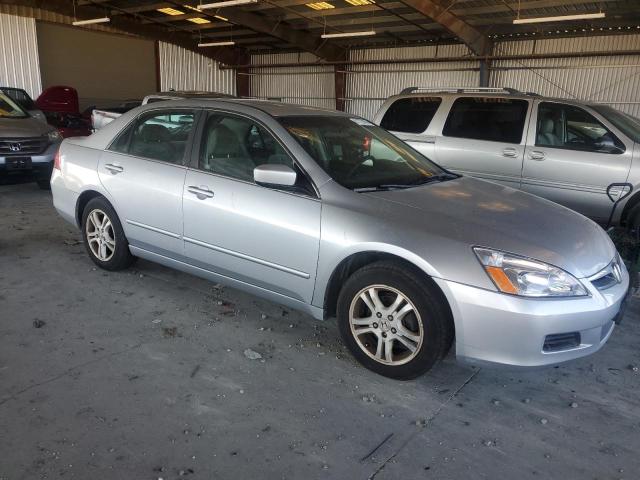 1HGCM56717A184308 - 2007 HONDA ACCORD EX 银色 照片 4