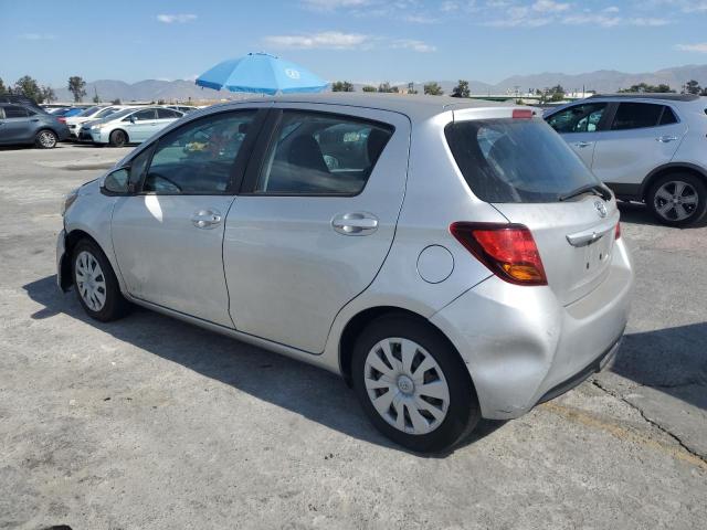 VNKKTUD32GA069358 - 2016 TOYOTA YARIS L ვერცხლისფერი ფოტო 2