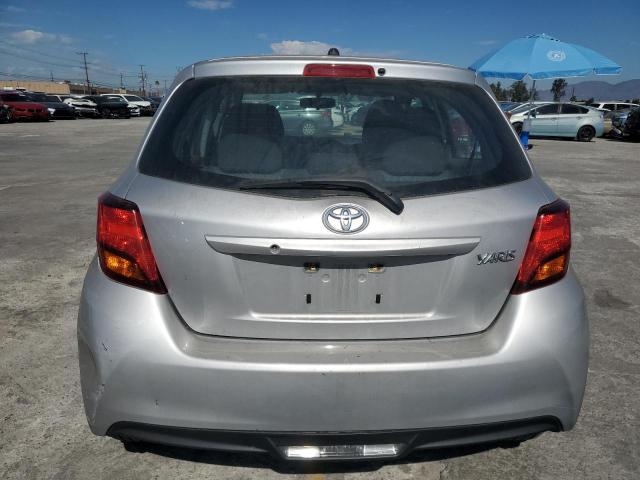 VNKKTUD32GA069358 - 2016 TOYOTA YARIS L ვერცხლისფერი ფოტო 6