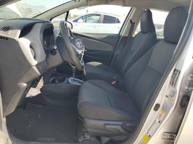 VNKKTUD32GA069358 - 2016 TOYOTA YARIS L ვერცხლისფერი ფოტო 7