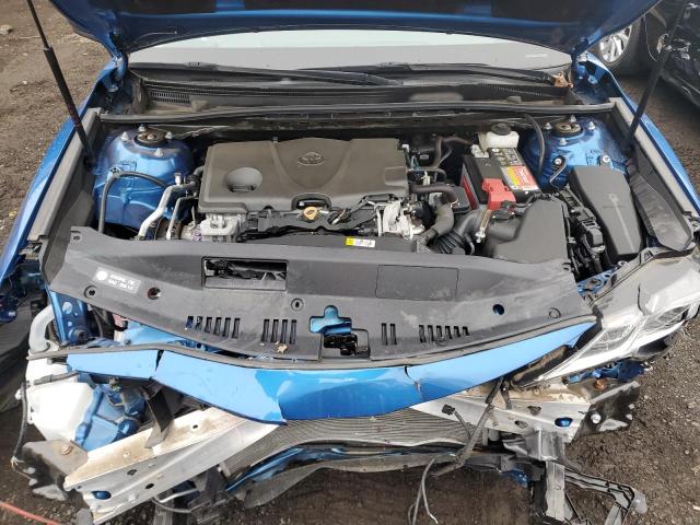 4T1B11HK2KU217140 - 2019 TOYOTA CAMRY L BLUE photo 11