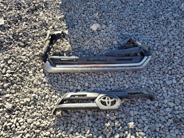 3TMCZ5AN7HM116993 - 2017 TOYOTA TACOMA DOUBLE CAB SILVER photo 12