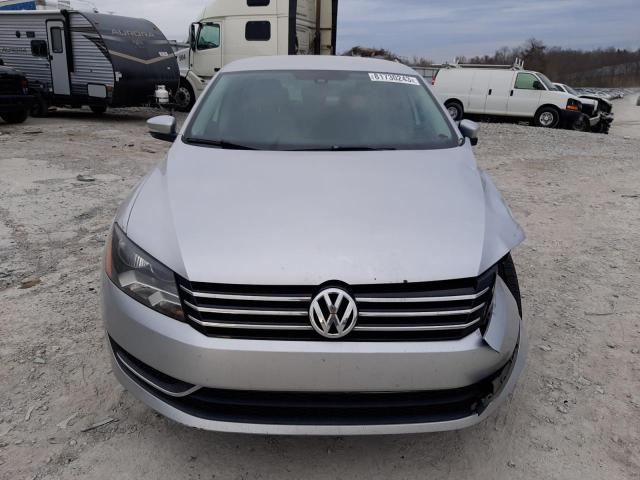 1VWAS7A33EC076234 - 2014 VOLKSWAGEN PASSAT S SILVER photo 5