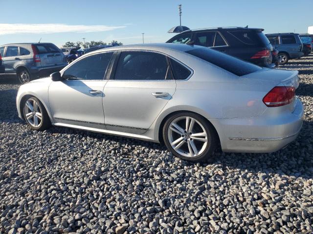 1VWCN7A34EC005351 - 2014 VOLKSWAGEN PASSAT SEL 银色 照片 2