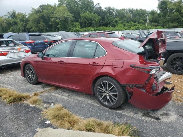 4T1F11AK2MU610750 - 2021 TOYOTA CAMRY XLE Қызыл фото 2