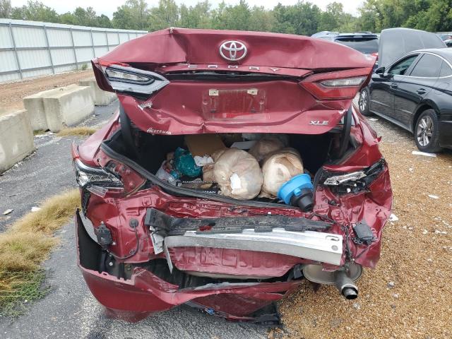 4T1F11AK2MU610750 - 2021 TOYOTA CAMRY XLE Қызыл фото 6