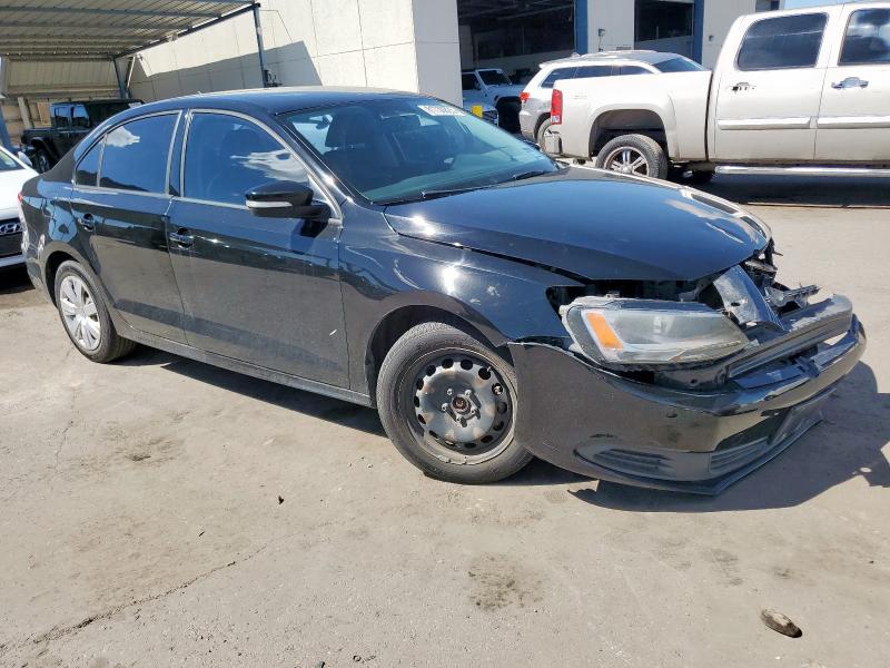 3VWD17AJ4EM390925 - 2014 VOLKSWAGEN JETTA SE Negro foto 4