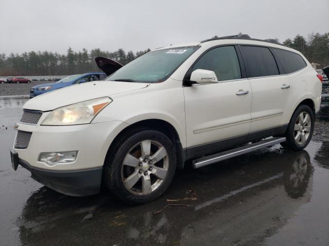 1GNKVLED0BJ132509 - 2011 CHEVROLET TRAVERSE LTZ WHITE photo 1